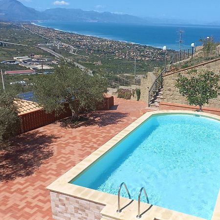 Villa Verde تْشيفالو المظهر الخارجي الصورة