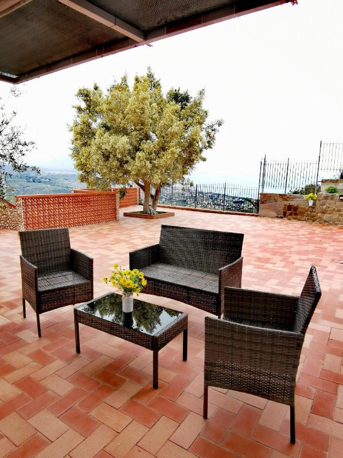 Villa Verde تْشيفالو المظهر الخارجي الصورة