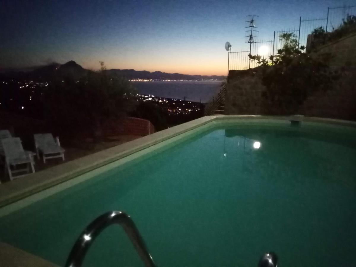 Villa Verde تْشيفالو المظهر الخارجي الصورة