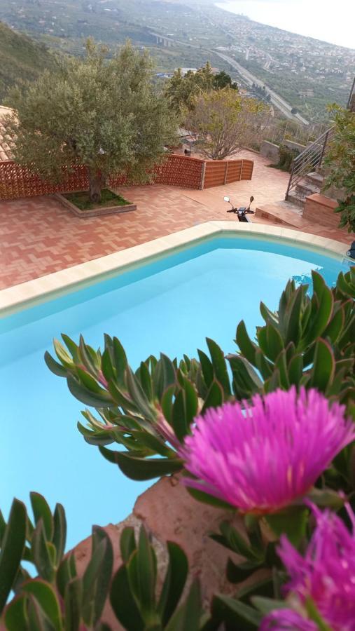 Villa Verde تْشيفالو المظهر الخارجي الصورة